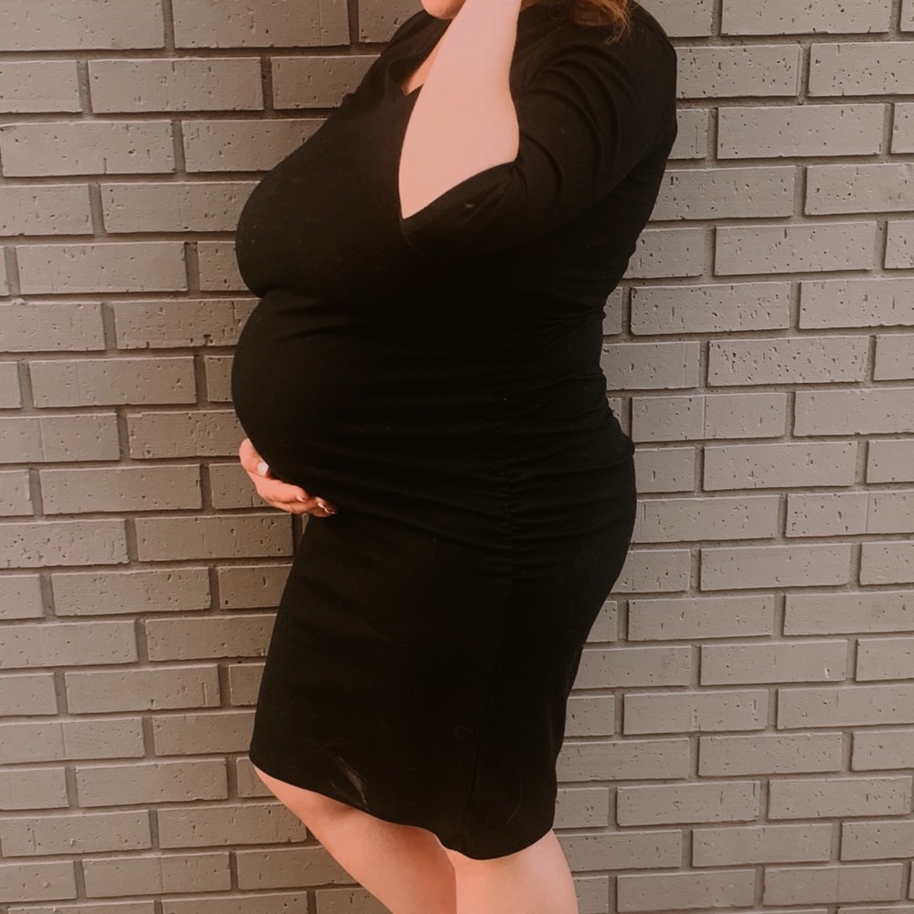 Ingrid & Isabel black maternity dress